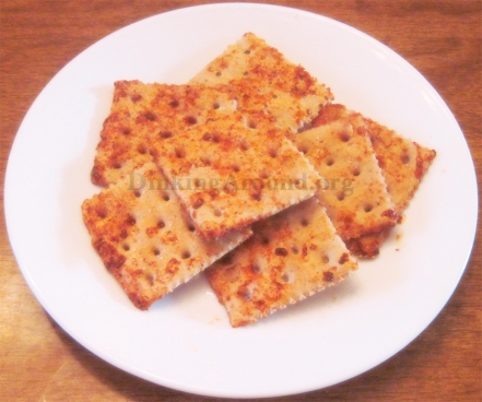 ¿Como ESaltineCrackas? – Quick Healthier Snack https://dinkingaround.wordpress.com/2014/02/06/seasoned-crackers-quick-healthier-snack/